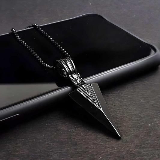 Saizen Arrow Black Locket Pendant